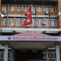 कर्मचारी