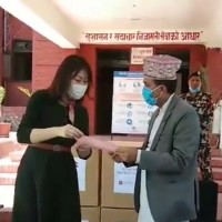 चिनिया दूतावासले कोरोना भाइरसका अत्यावश्यक स्वास्थ्य सामग्री सरकारलाई हस्तान्तरण