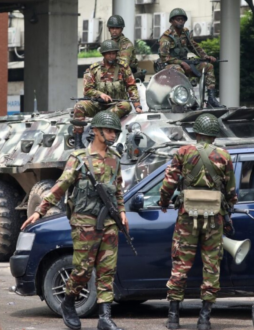 बंगलादेशमा हसिनाविरुद्धको फैसलाअघि सुरक्षा व्यवस्था कडा,